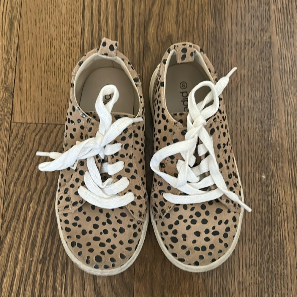 Piper Finn kids sneakers